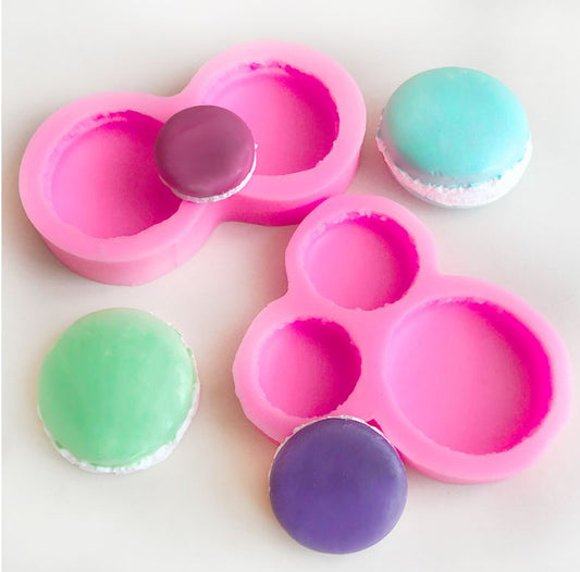 2 cavity Macaron Mould