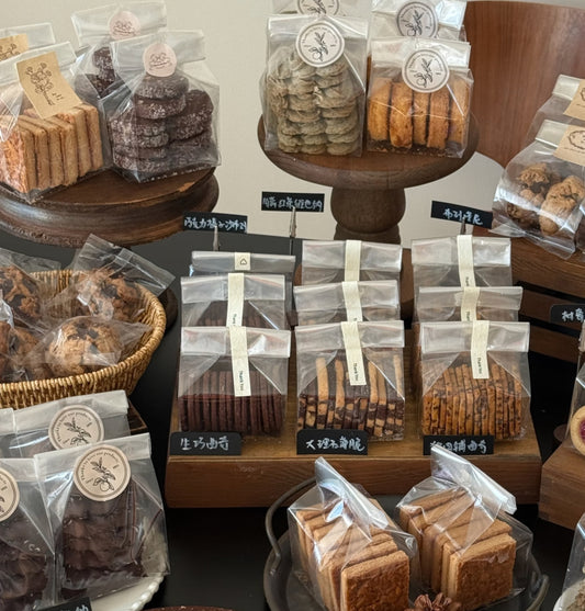 50pcs Cookie bag with gold inner tray transparent gift packaging wrapper