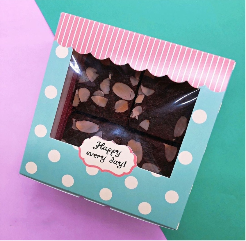 Mooncake box / Cake box/ cupcake/ Brownie / cream puff packaging box cake pastry packing box