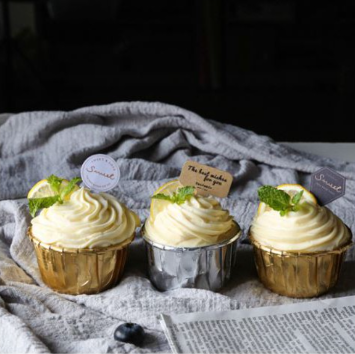 Gold foil cupcake liners muffin baking cups silver cupcake liners muffin cups