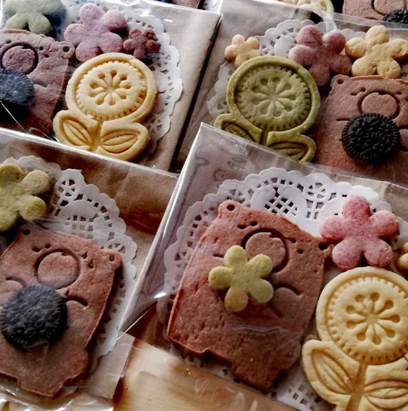 Flower & blooms cookie cutter floral biscuit mould
