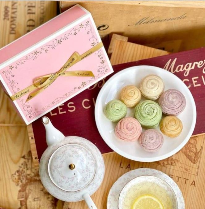 Gift packaging box - 50g / 80g Cake pastry tart pink mooncake boxes for mid autumn festival