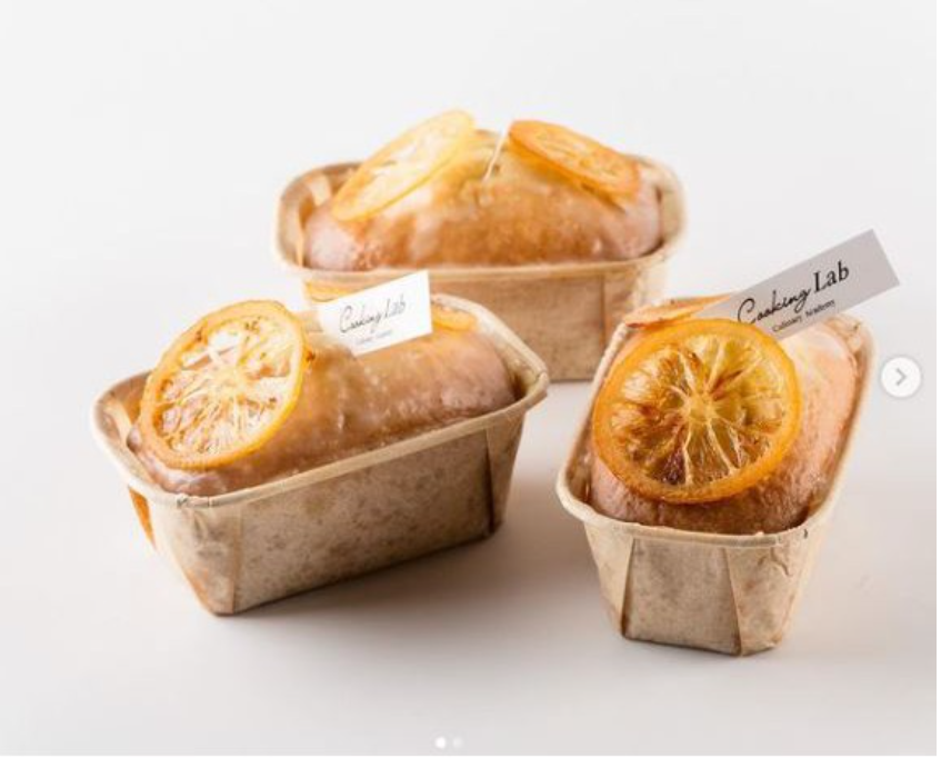 10pcs Gold foil loaf baking tray paper baking cups liners greaseproof mould mini cake pan