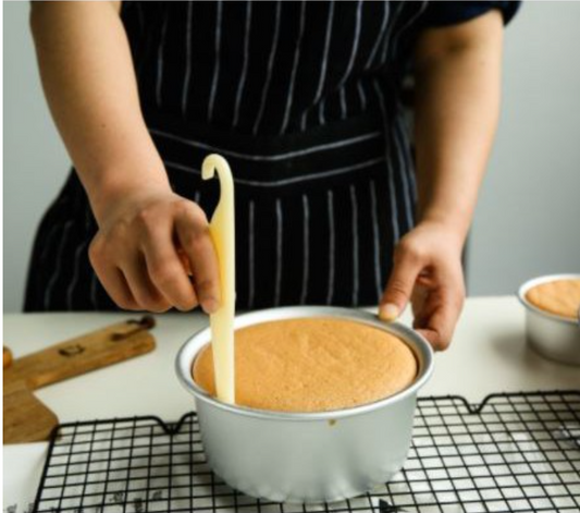 Cake separator tool extractor non-stick pan protector