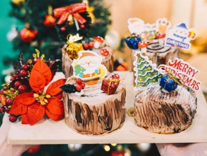 50pcs Christmas Paper toppers for Cupcakes
