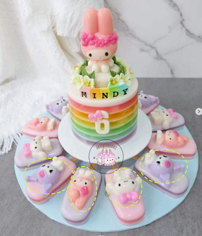 Cinnamoroll Cake topper 玉桂狗蛋糕装饰 toy figurine