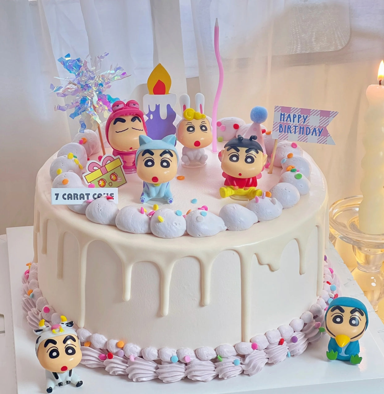 Crayon Shinchan Figurines Cake Topper Decoration 蜡笔小新公仔
