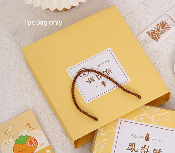 CNY box/wrappers Pineapple tart gift box 黄梨饼礼盒 chinese new year goodies box