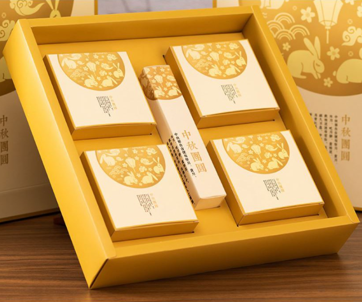 100g / 125g Large Gold mooncake packaging box with rabbit design