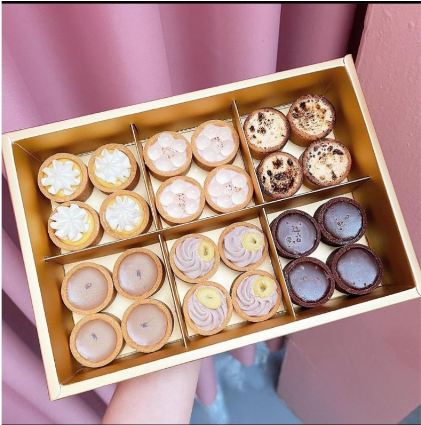 Gold gift box food tray takeaway box mooncake box gold packaging paper box tart pastry boxes