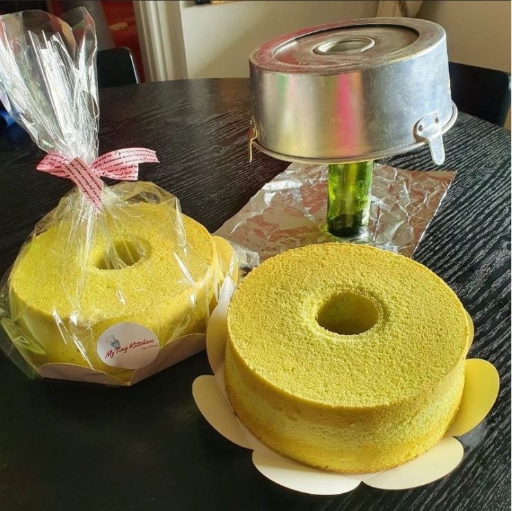 (10pcs Bags & base) 6" / 8 " cake board Chiffon cake packaging bag wrapper plastic bag for cake